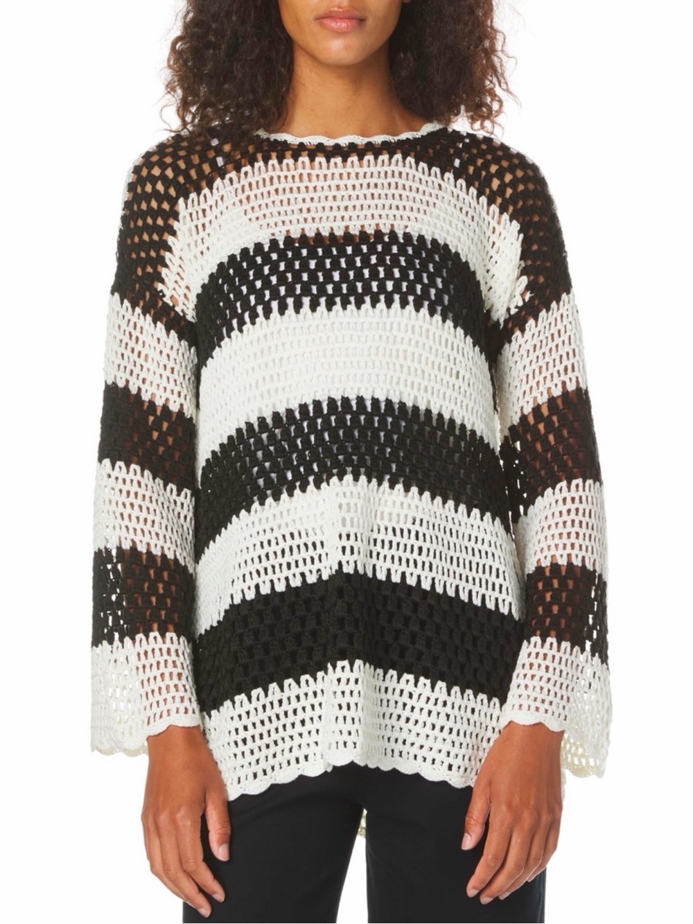 Show me your mumu black and white Paula swimsuit cover up. Size large